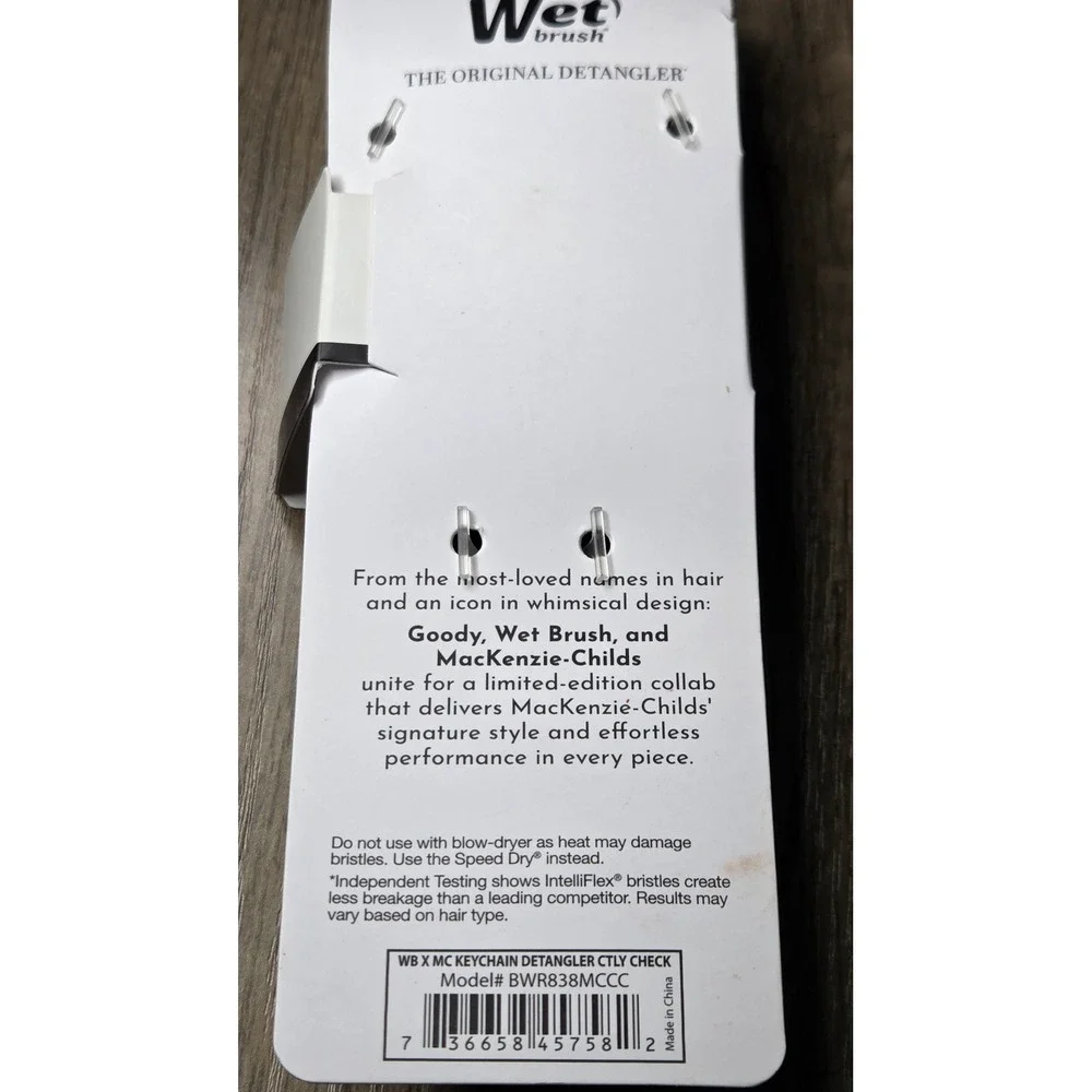 Wet Brush x MacKenzie-Childs Keychain Detangler Courtly Check Mini Hair Brush